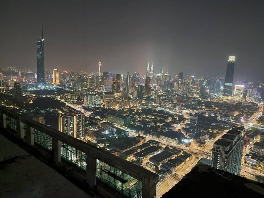 KLCC view Luxury family suites