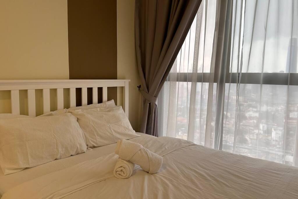 KLCC view Luxury family suites