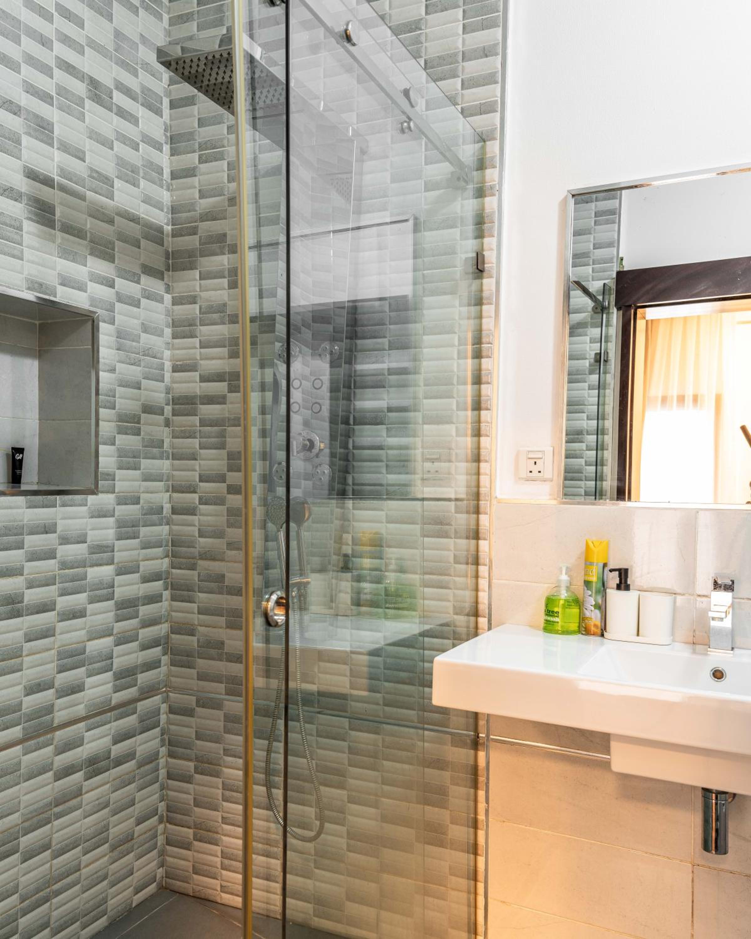 George Residence - Ikoyi & Victoria Island view 5