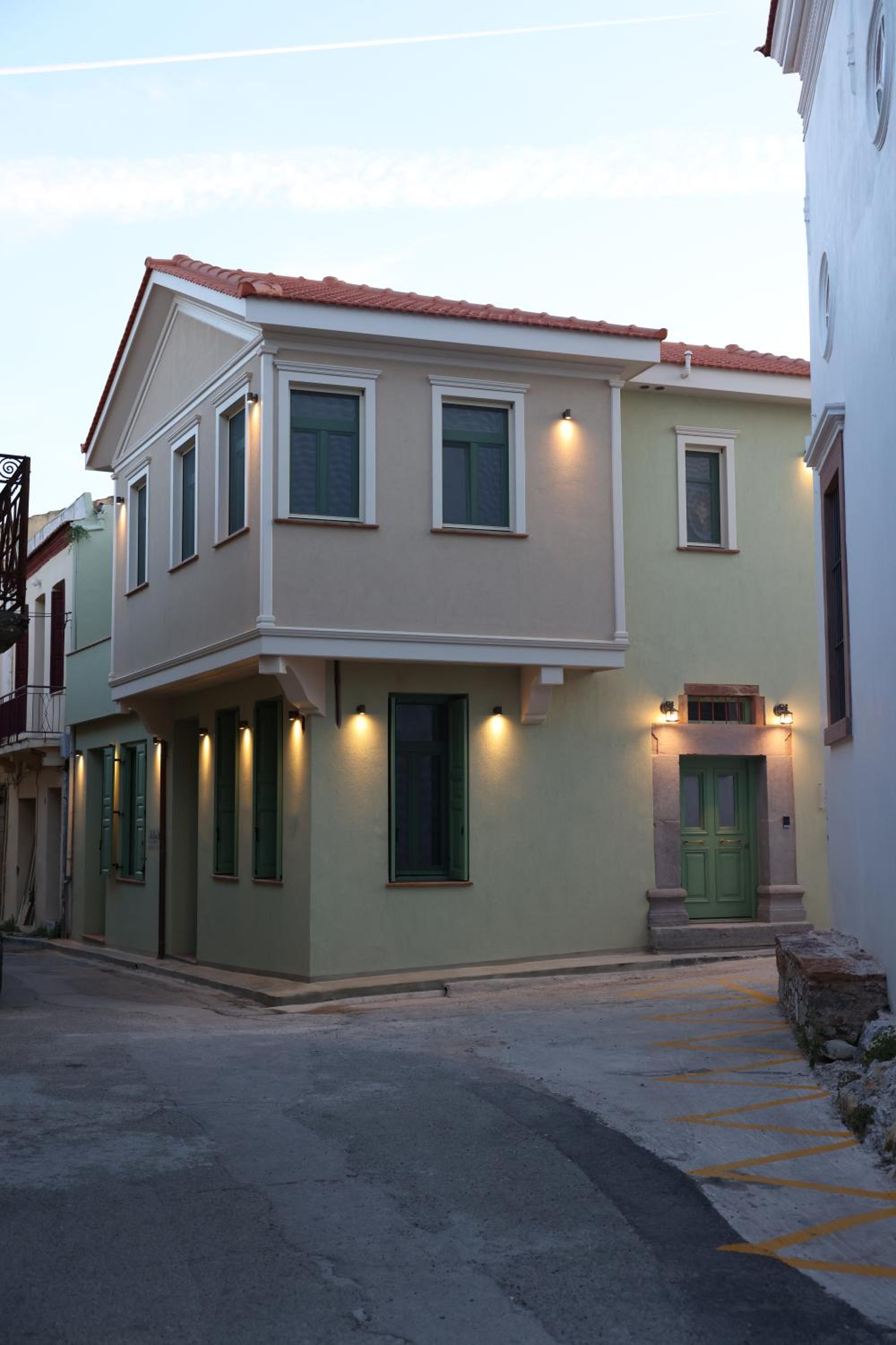 Lythri Studios