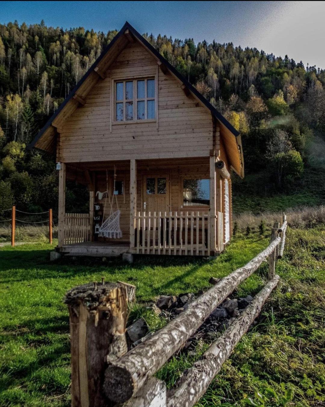 Woody uvacko jezero view 3