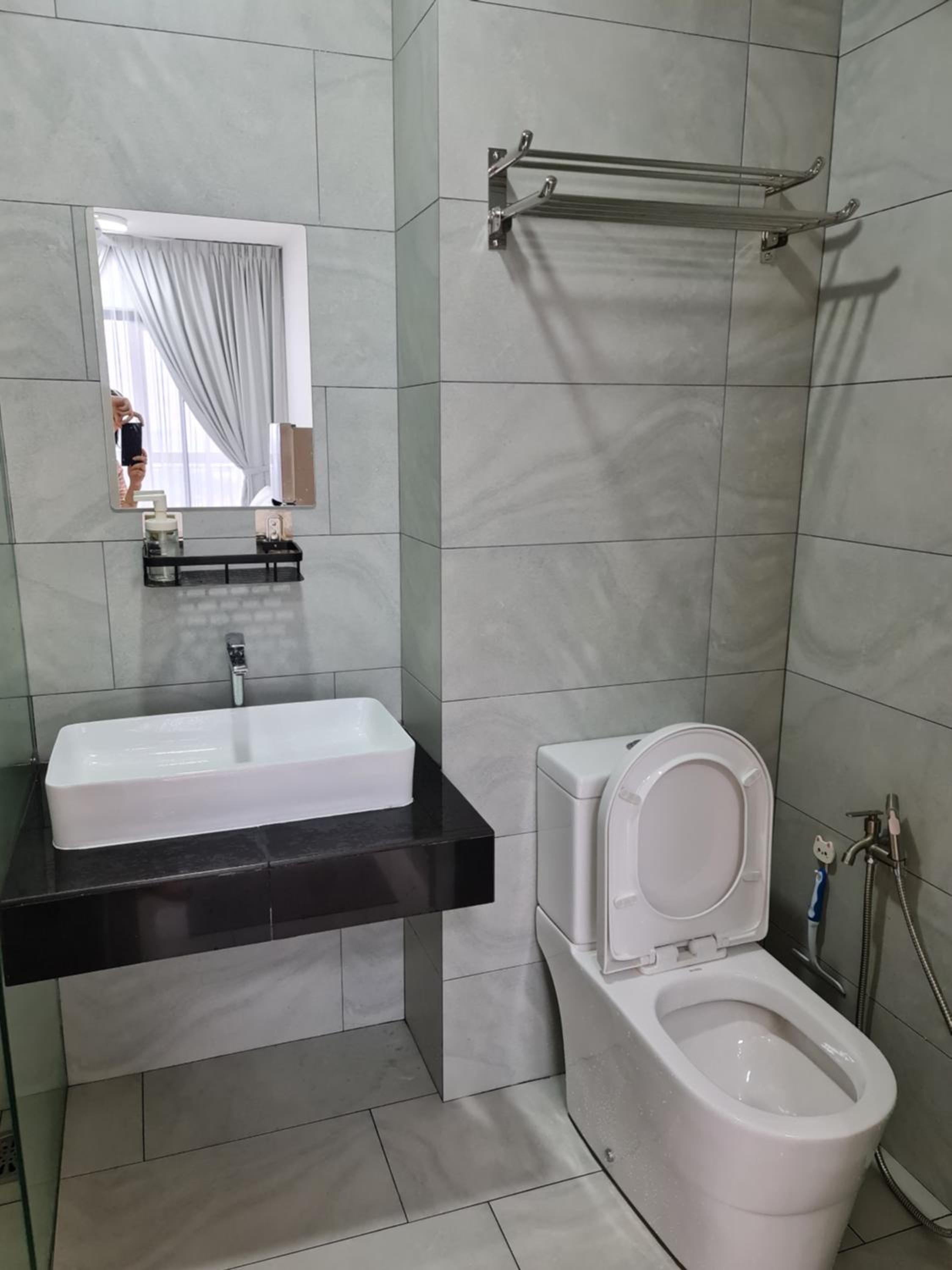 Skytree Studio Apartment Bukit Indah, Johor