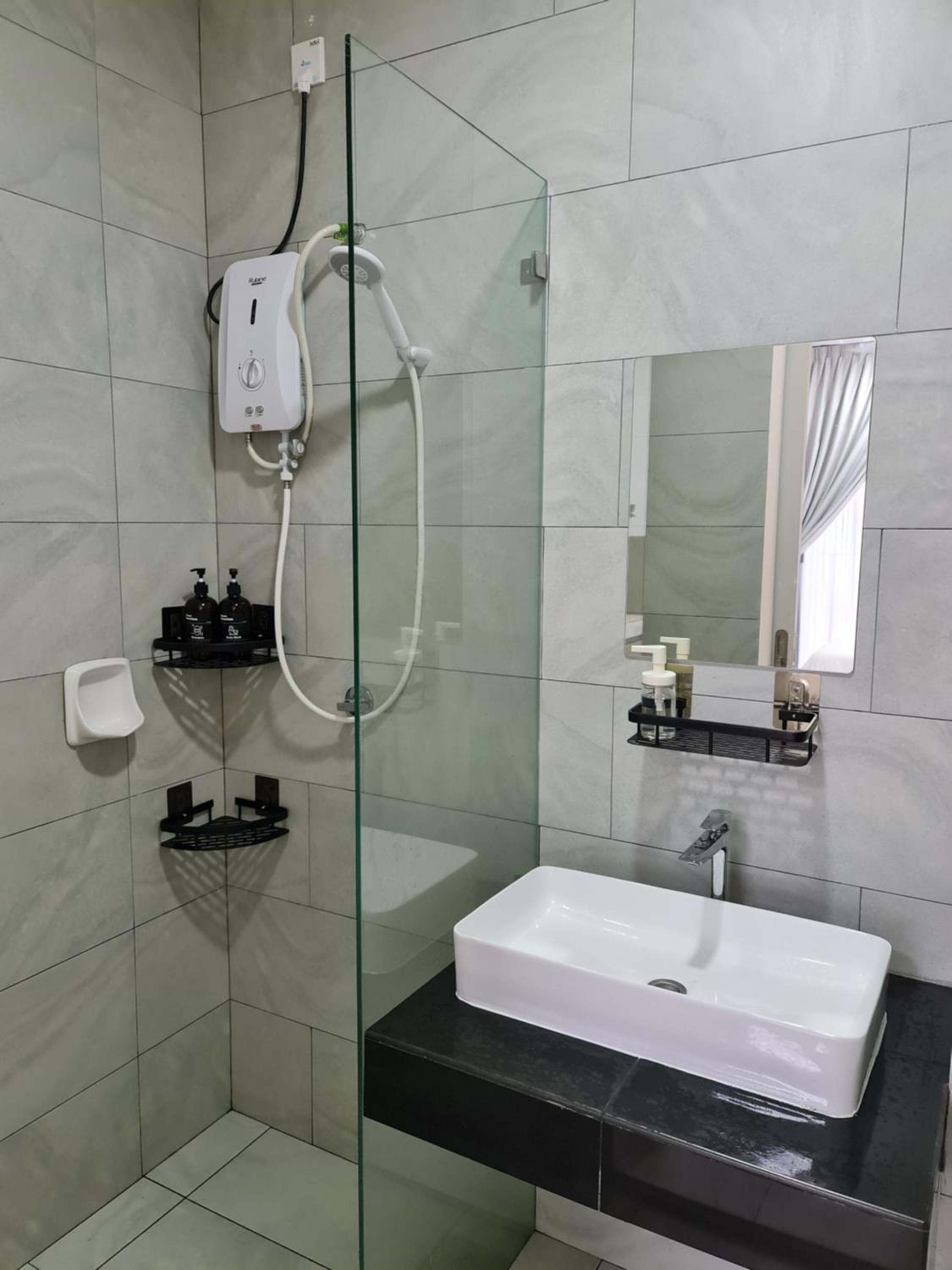 Skytree Studio Apartment Bukit Indah, Johor
