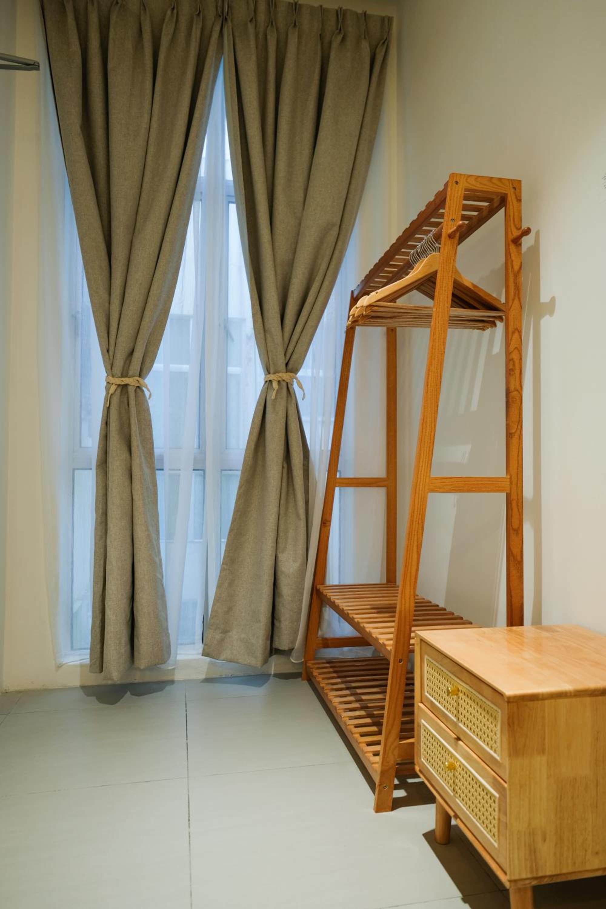 Bunny's Warm Penthouse by Comfy Sofy photo 6
