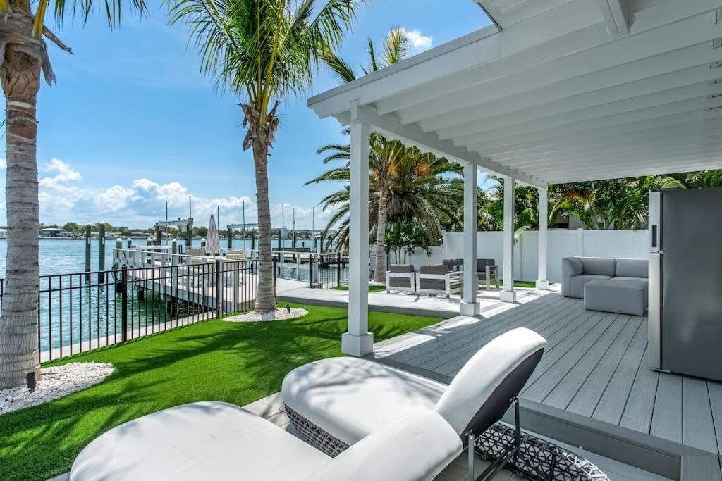 2 Waterfront Homes 1 Amazing Rental with SwimSpa view 5