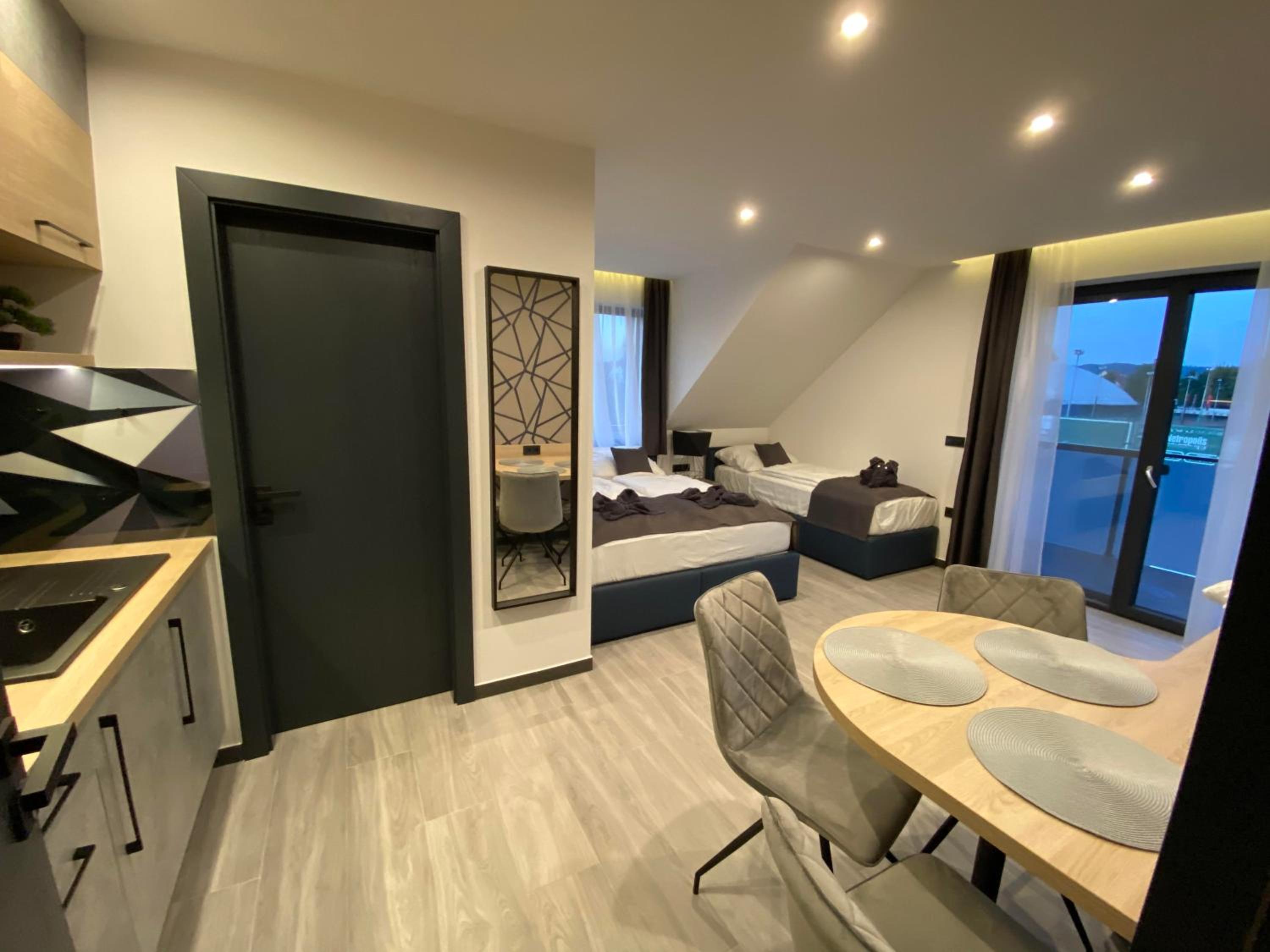 Luxury Apartments Keszthely view 4
