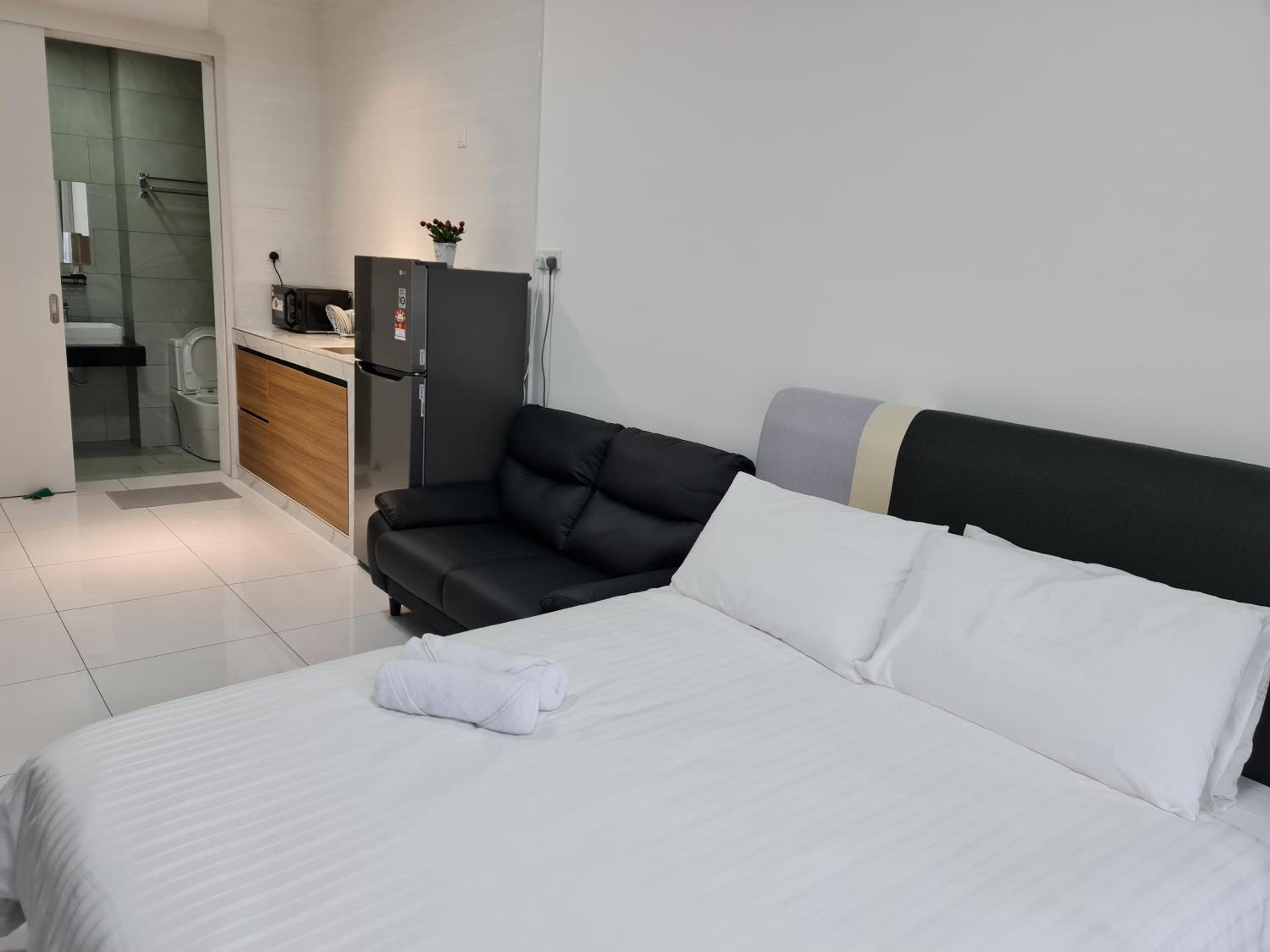 Sky Tree Studio Apartment at Bukit Indah, Johor