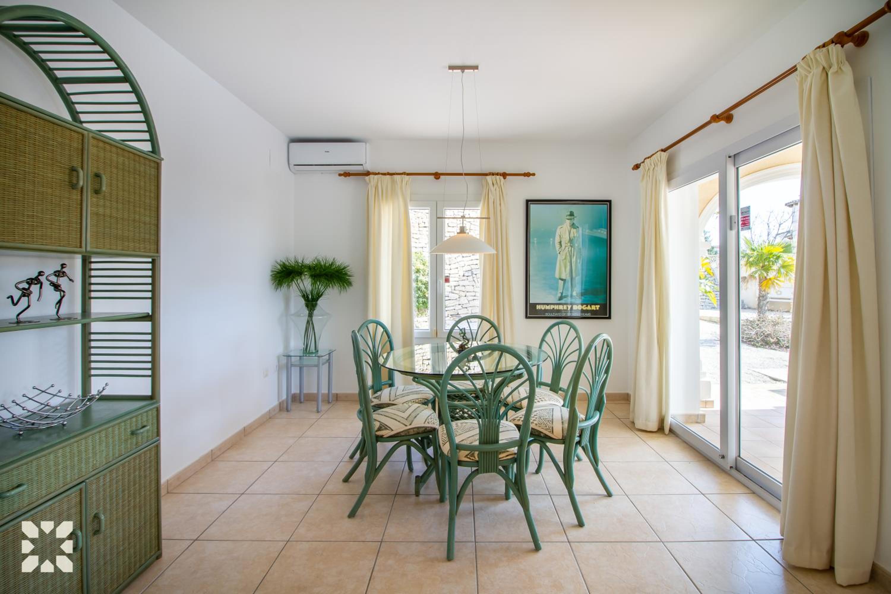 Villa La Paloma Blanca by Abahana Villas