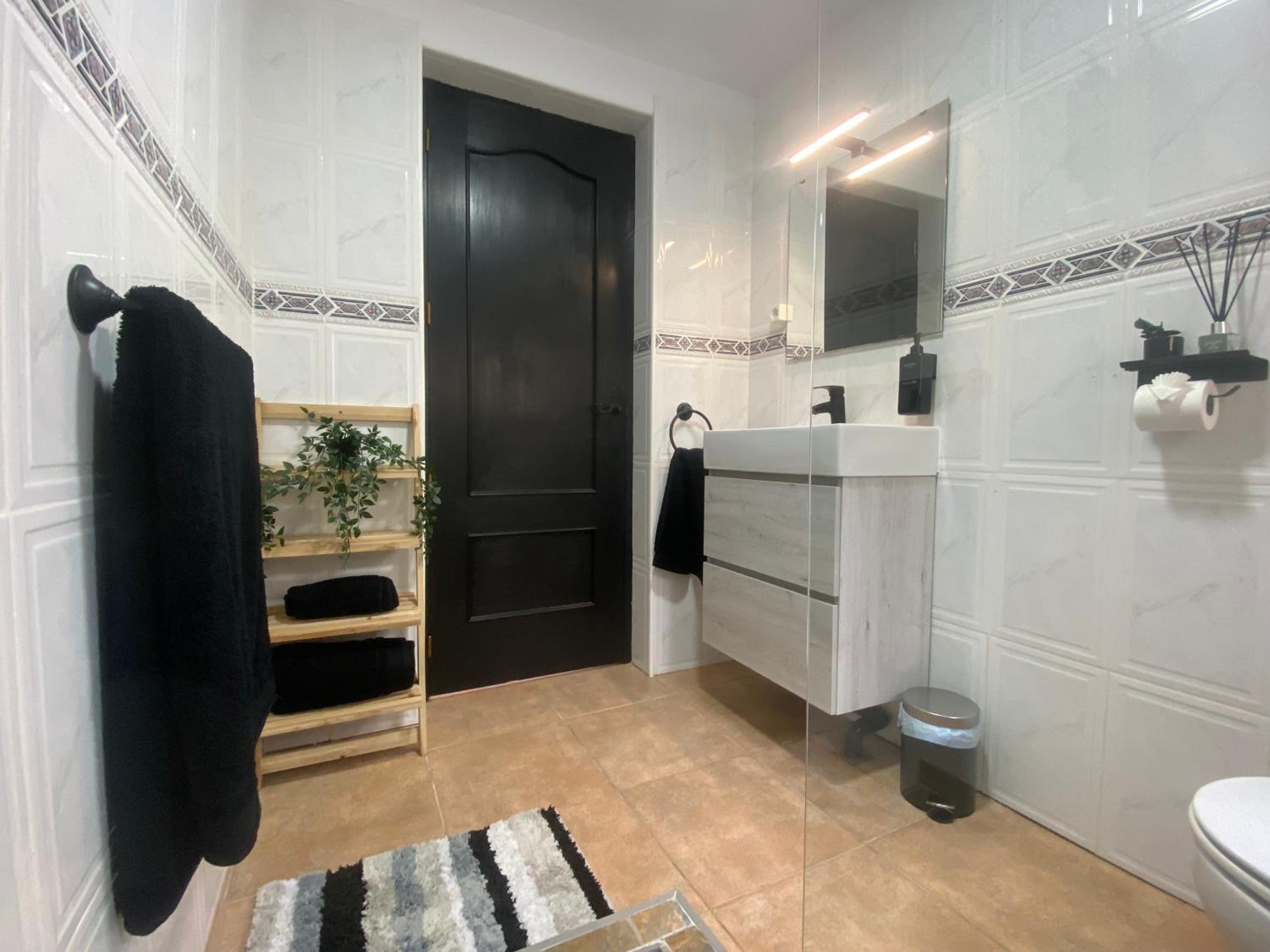 The Courtyard Studio Apartments