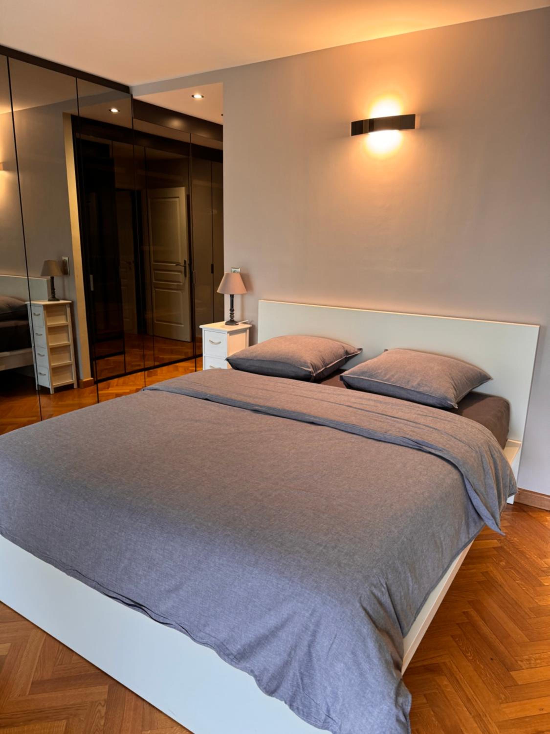 3 bedrooms with Tour Eiffel view