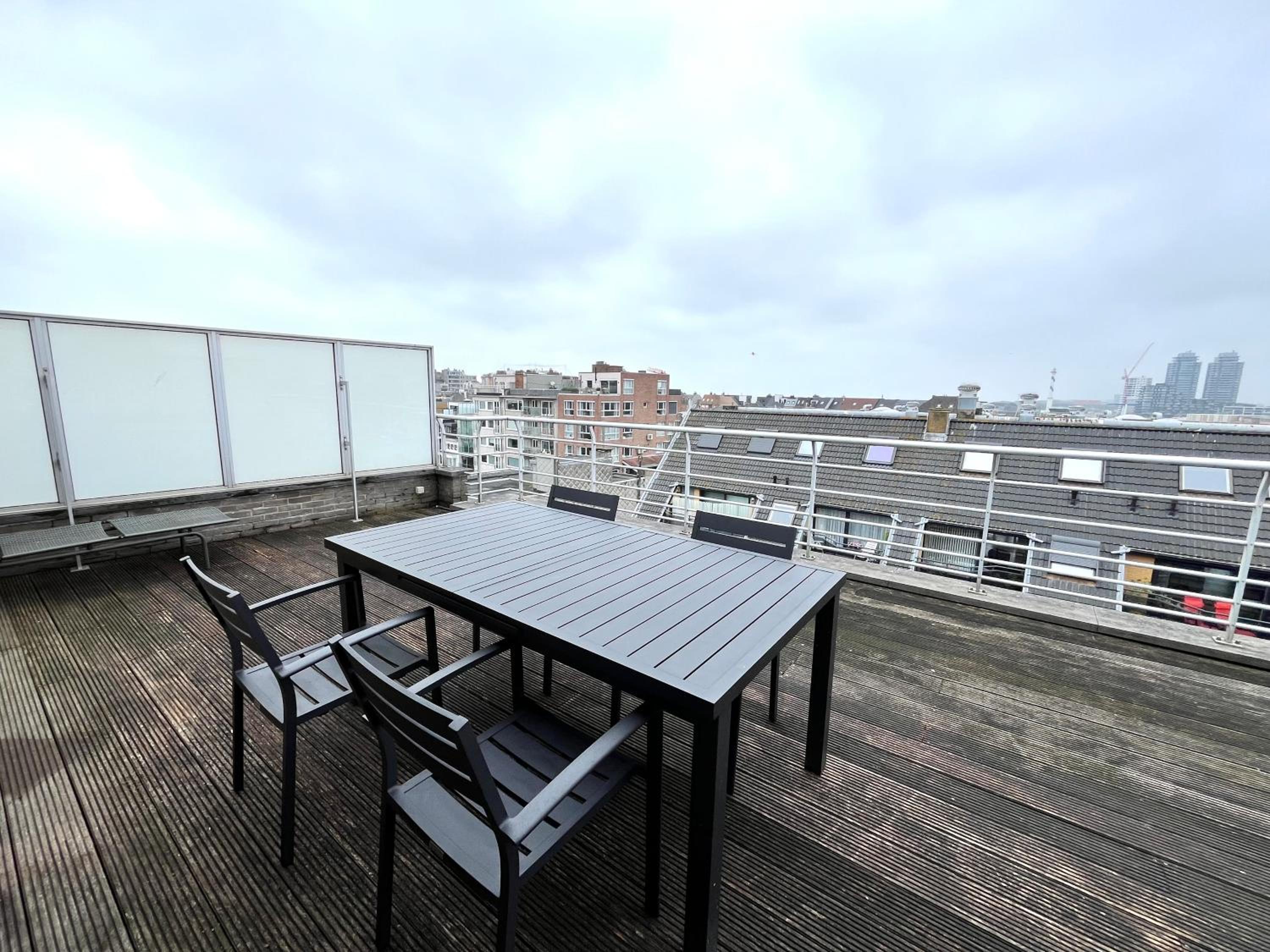 Modern Penthouse with Unique Terraces!