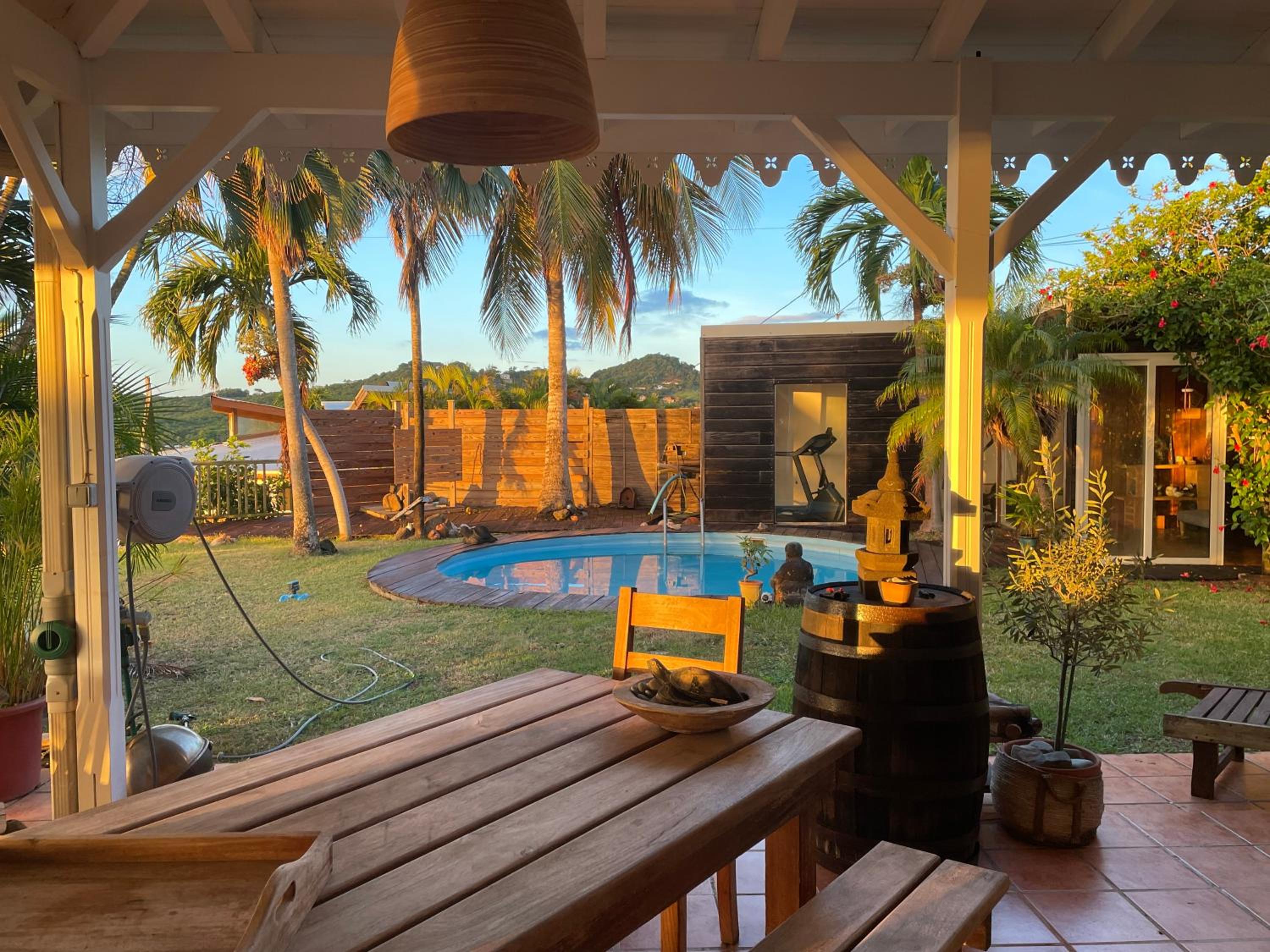 Bubble House - Villa vue mer - Le Robert view 4