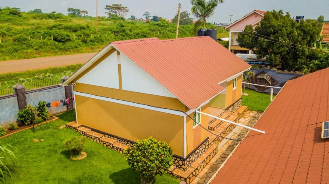 Photo 51