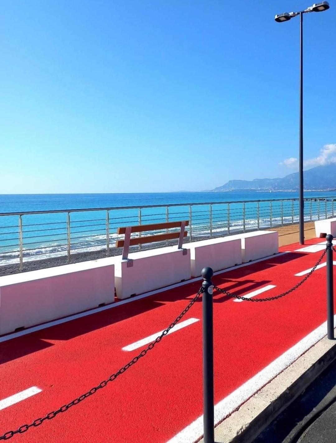 La Roja Grand apartement luxury 3 bedrooms view 4
