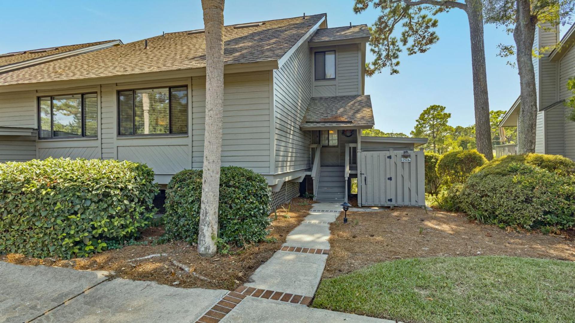 Golf Views, Private Deck, Kitchen view 5
