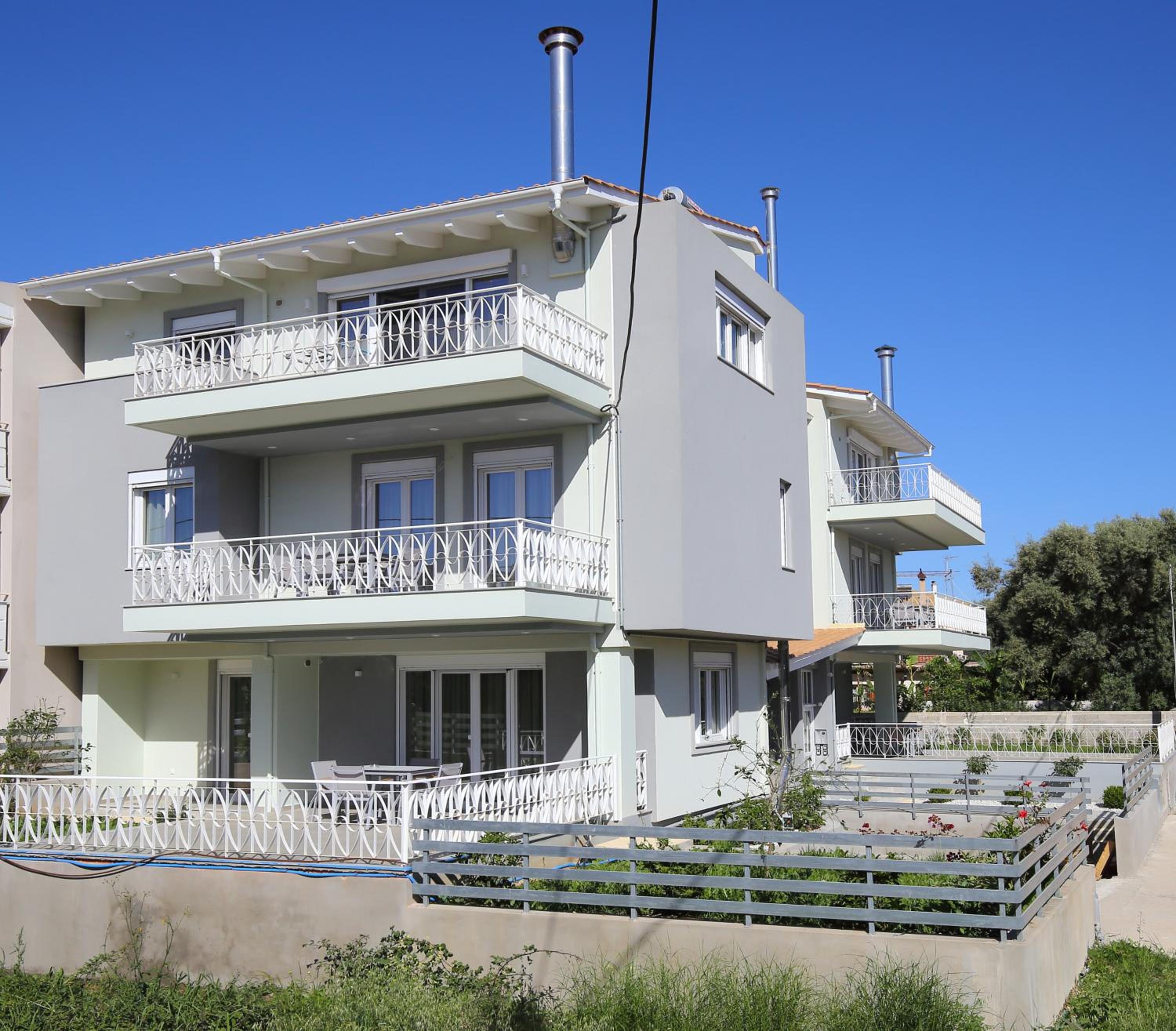 AquaVibe House