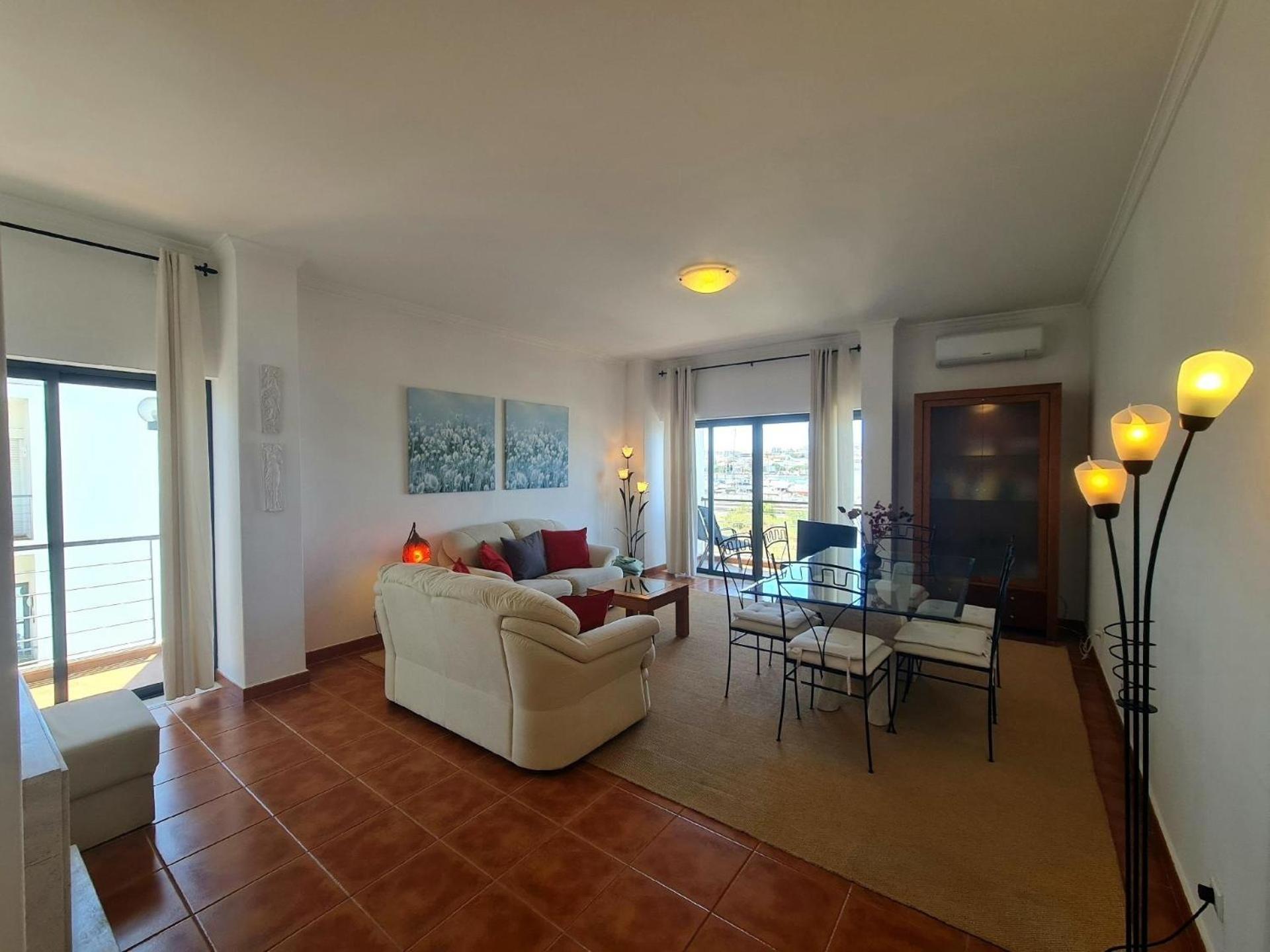 Klimatisierte Ferienwohnung am Strand, 2 Schlafzimmer, 2 Bäder, WiFi view 4