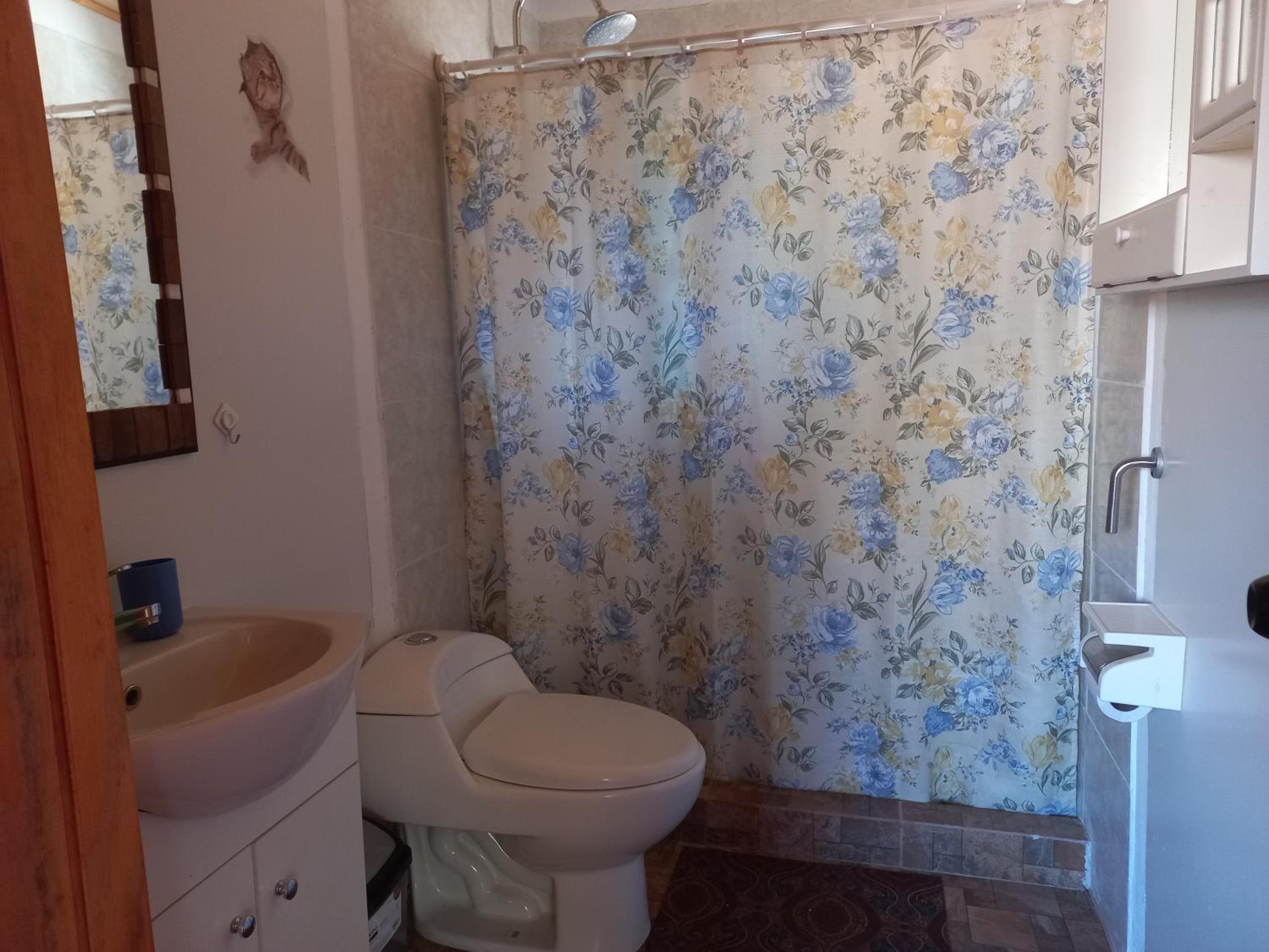 Casa Valle con Tinaja privada en Rivadavia