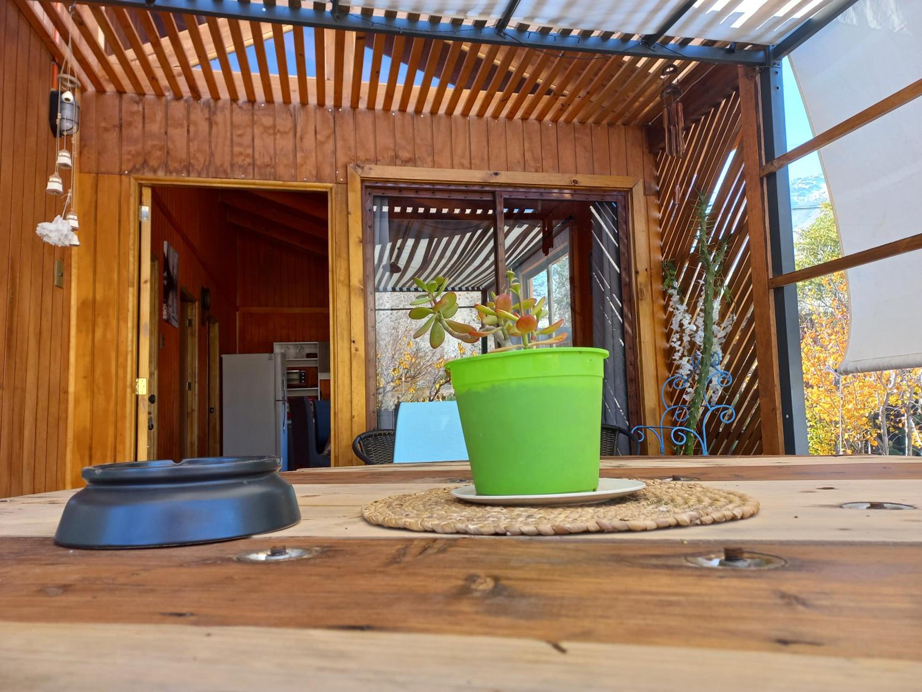Casa Valle con Tinaja privada en Rivadavia