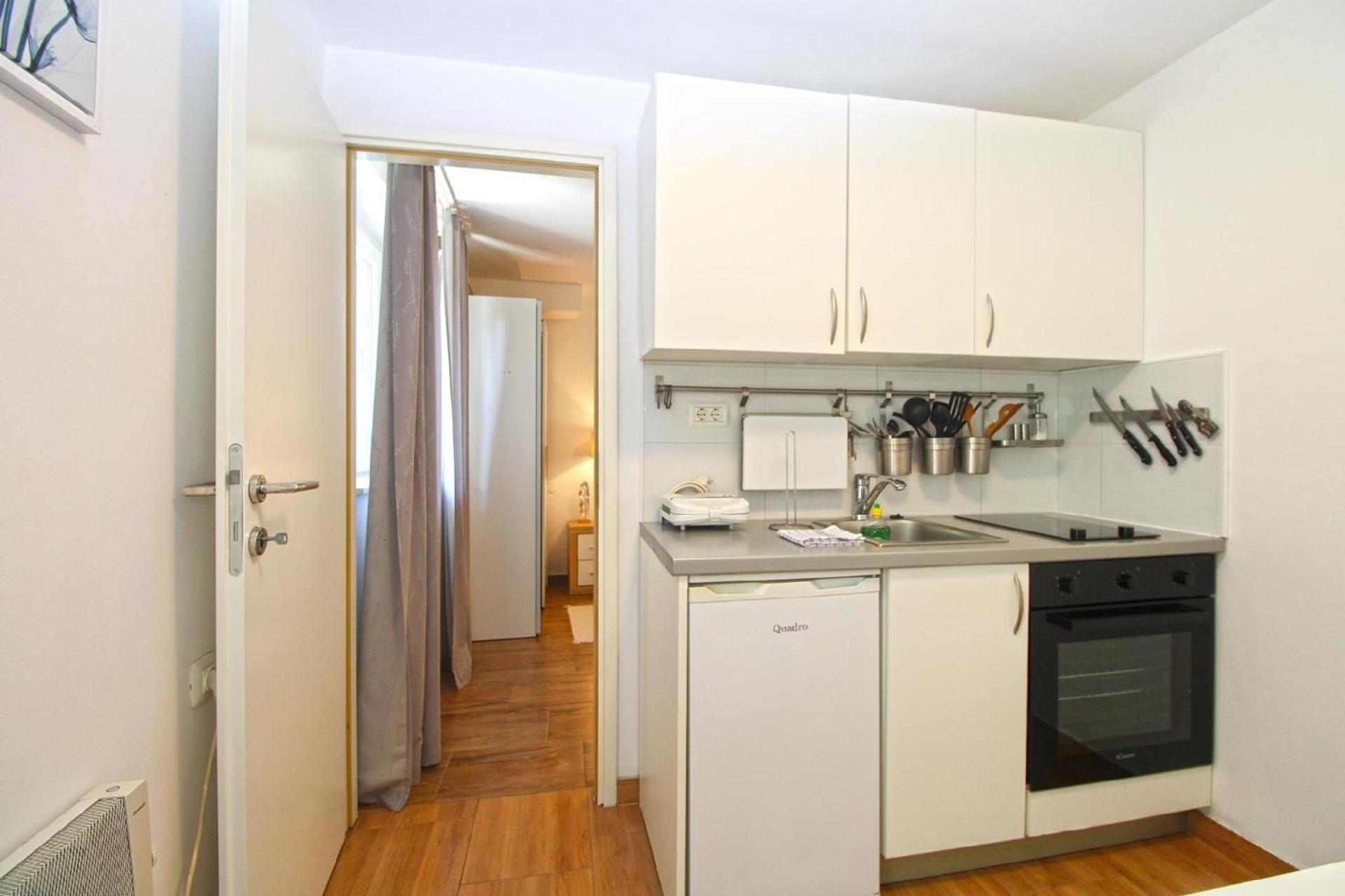 Ferienwohnung für 2 Personen ca 22 qm in Pula, Istrien Istrische Riviera - b43292 view 2