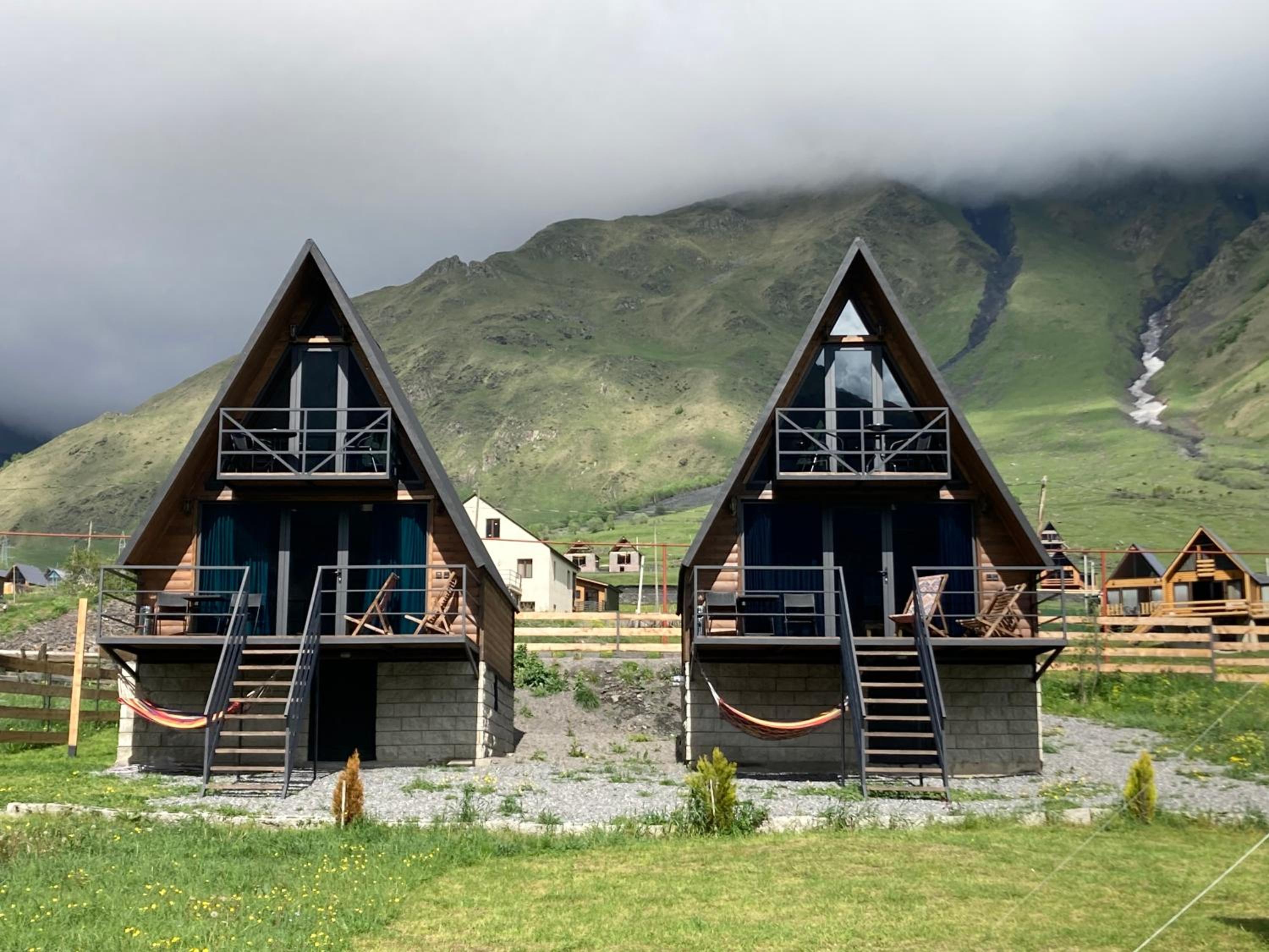 Kazbegi Harmony Cottages