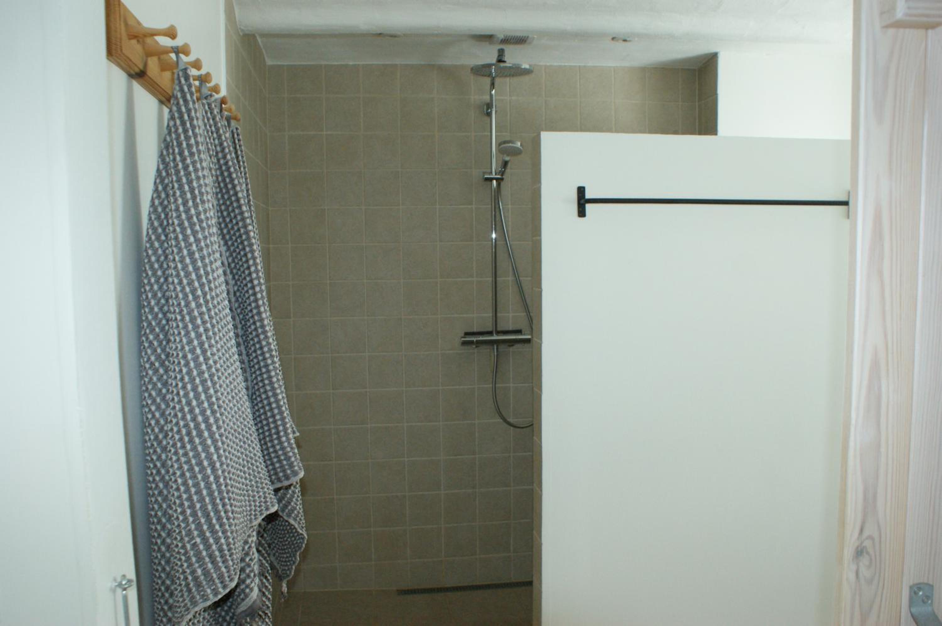 Photo 47