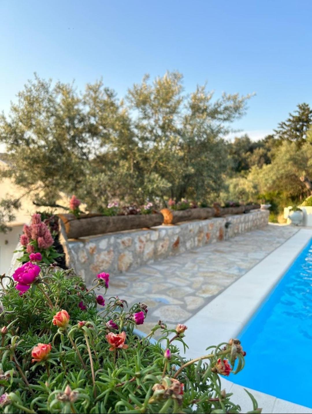 Meliades villas