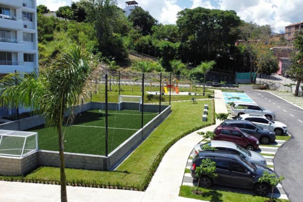Apartasol en zona Acuatica tipo Resort