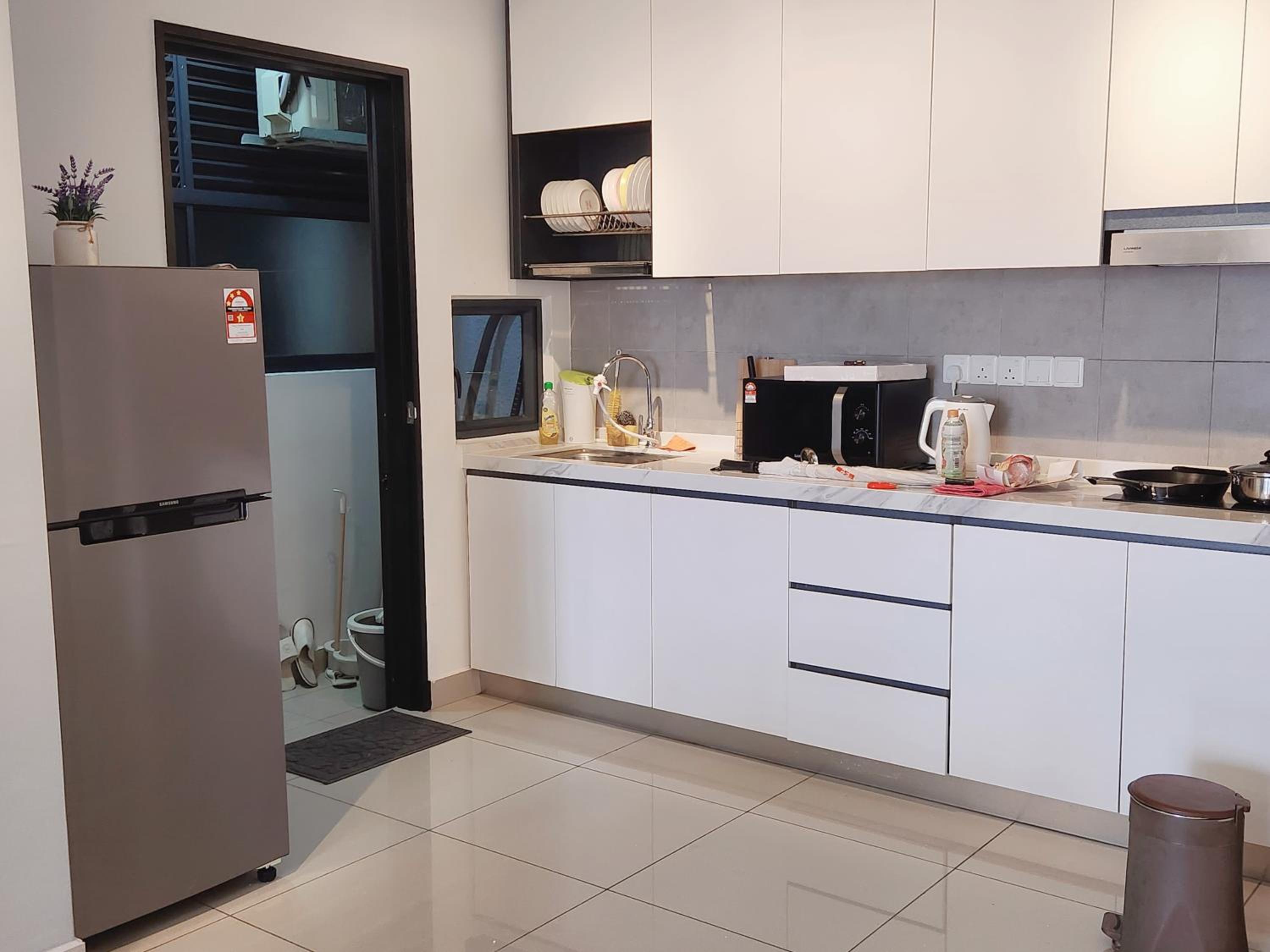 Luxury 4 Bedroom Suite at Cheras Maluri MRT photo 2