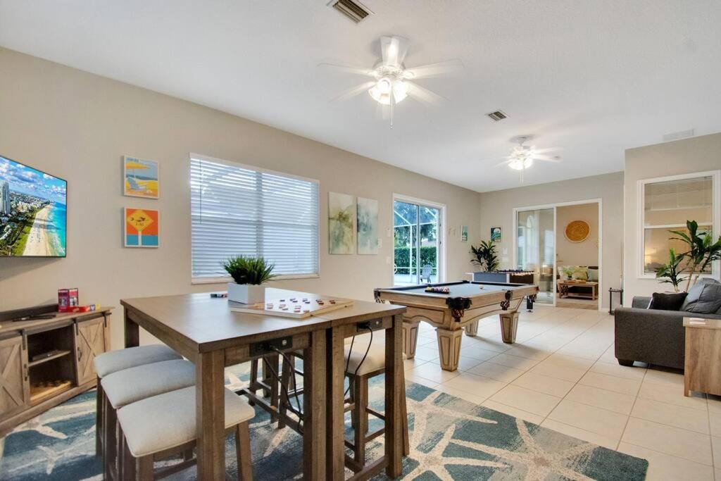 Game room ,Saltwater ,pool Spa - Tropical Oasis!, photo 9