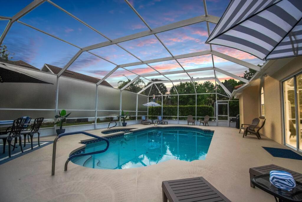 Game room ,Saltwater ,pool Spa - Tropical Oasis!, photo 8