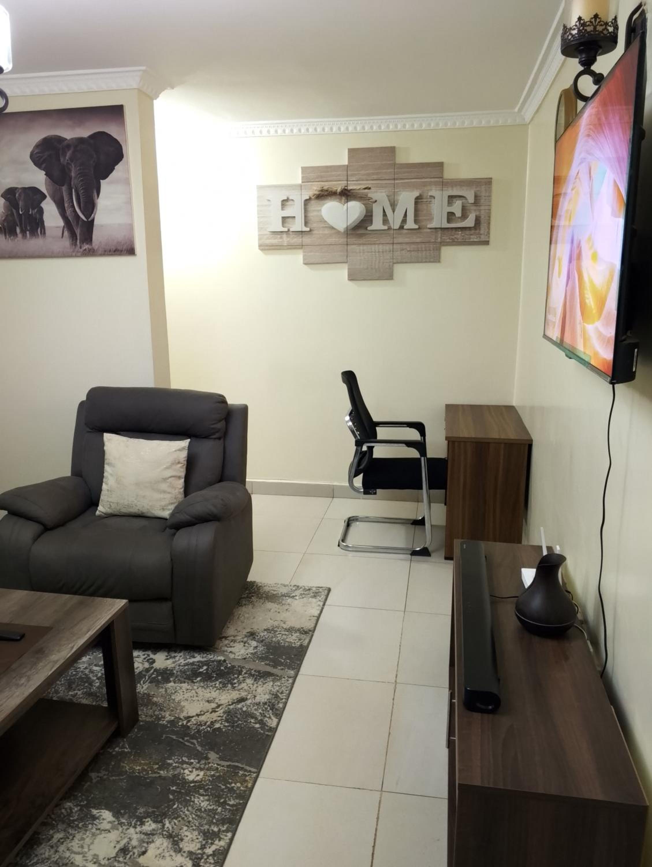 Jamhuri Executive Suites view 4