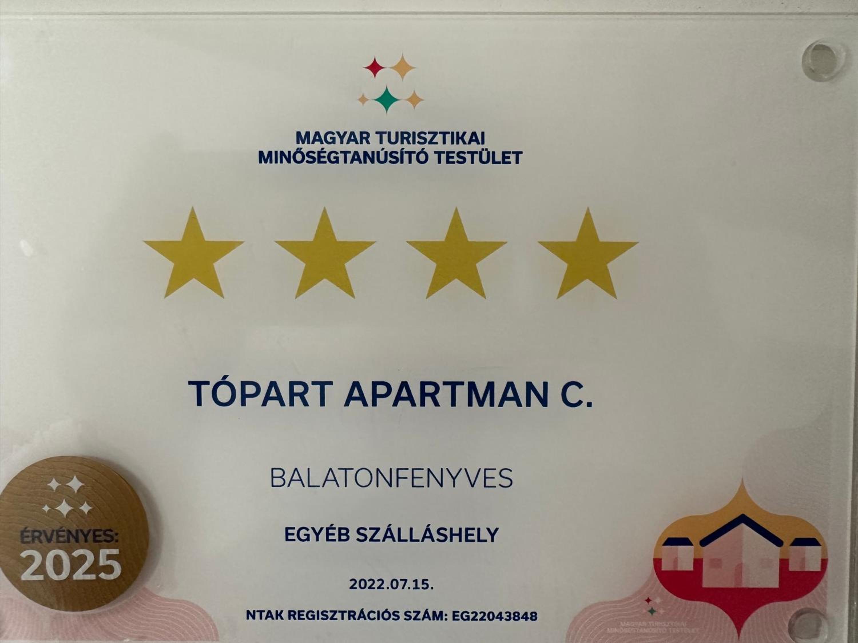 TópART Apartman C view 3