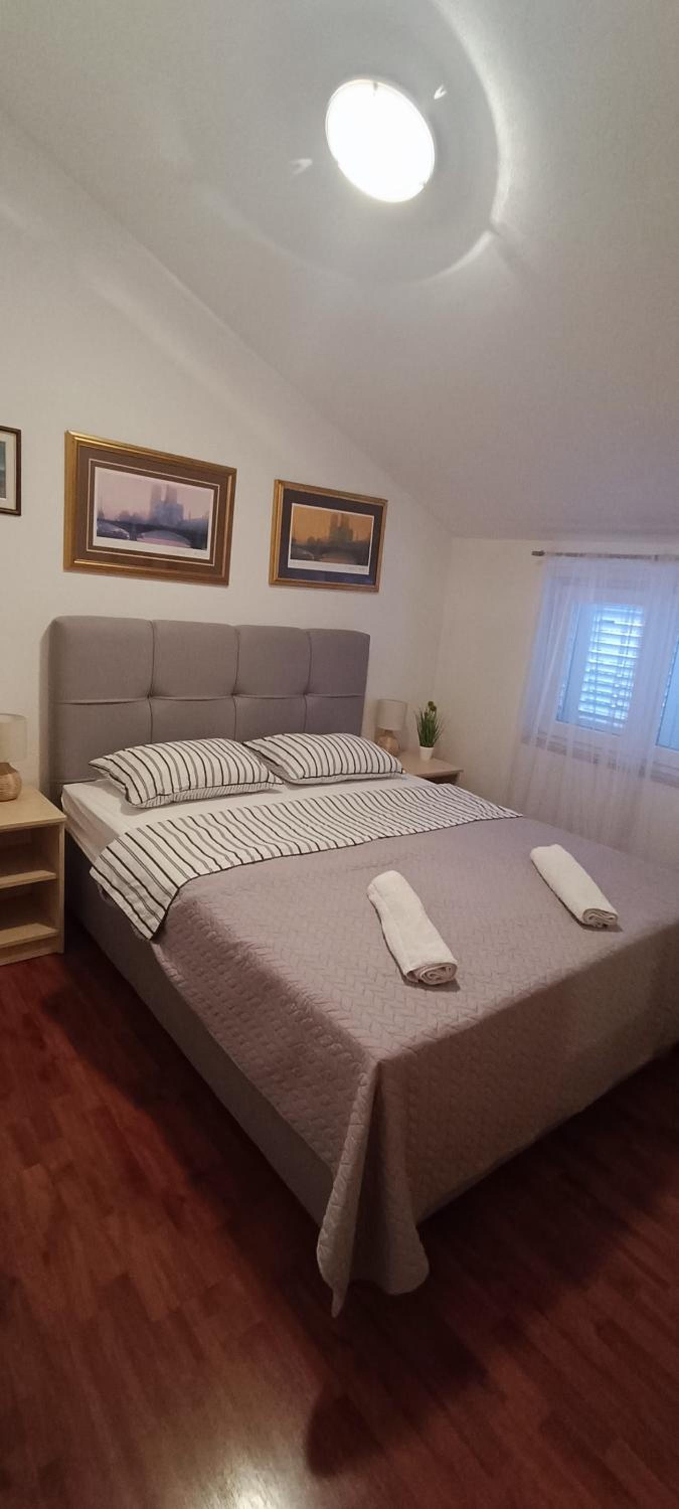 Apartman Beus-five min form the beach