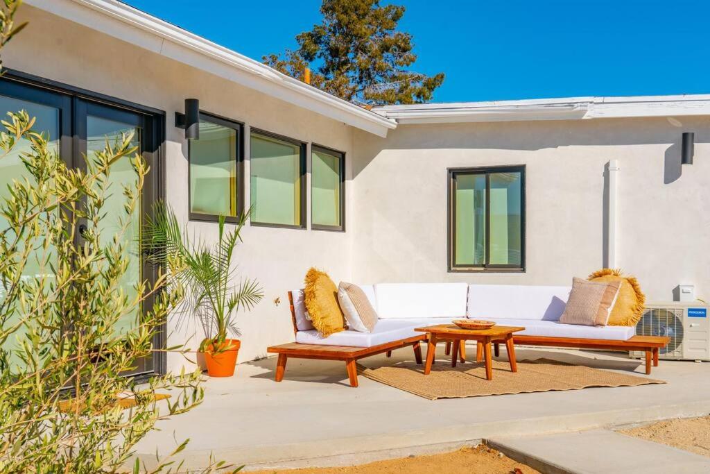 Sacred Sands Retreat Hammocks, Hot Tub, Style view 4