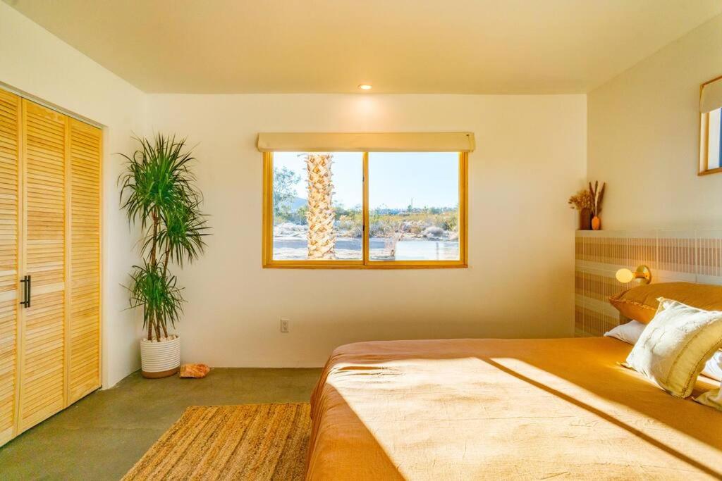Sacred Sands Retreat Hammocks, Hot Tub, Style view 5