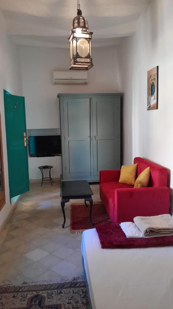 Riad AHFIR