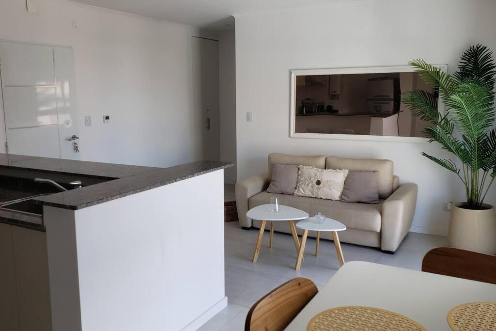 Departamento céntrico, moderno y confortable
