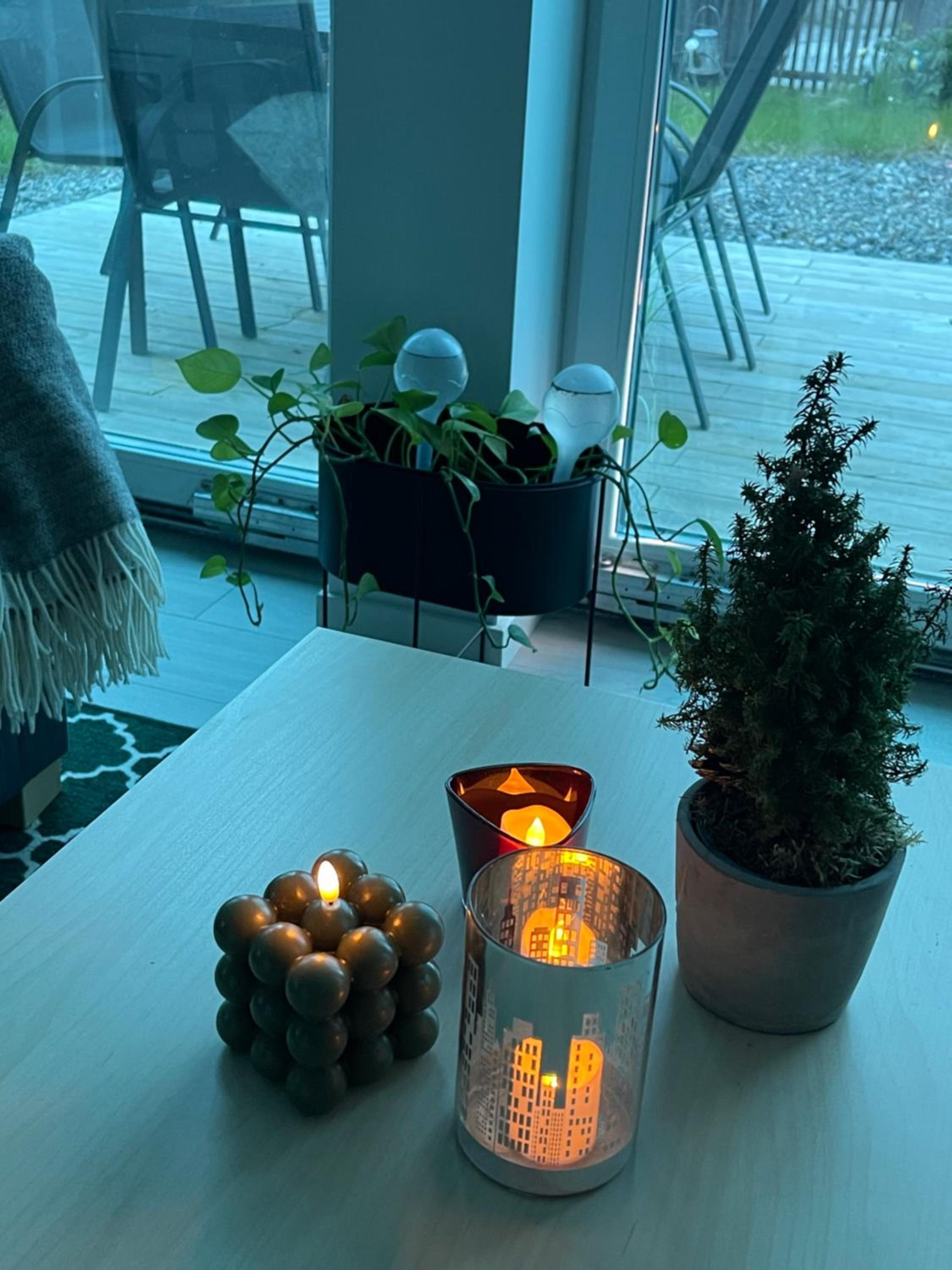 Minihus near city and Älvsjömässan view 2