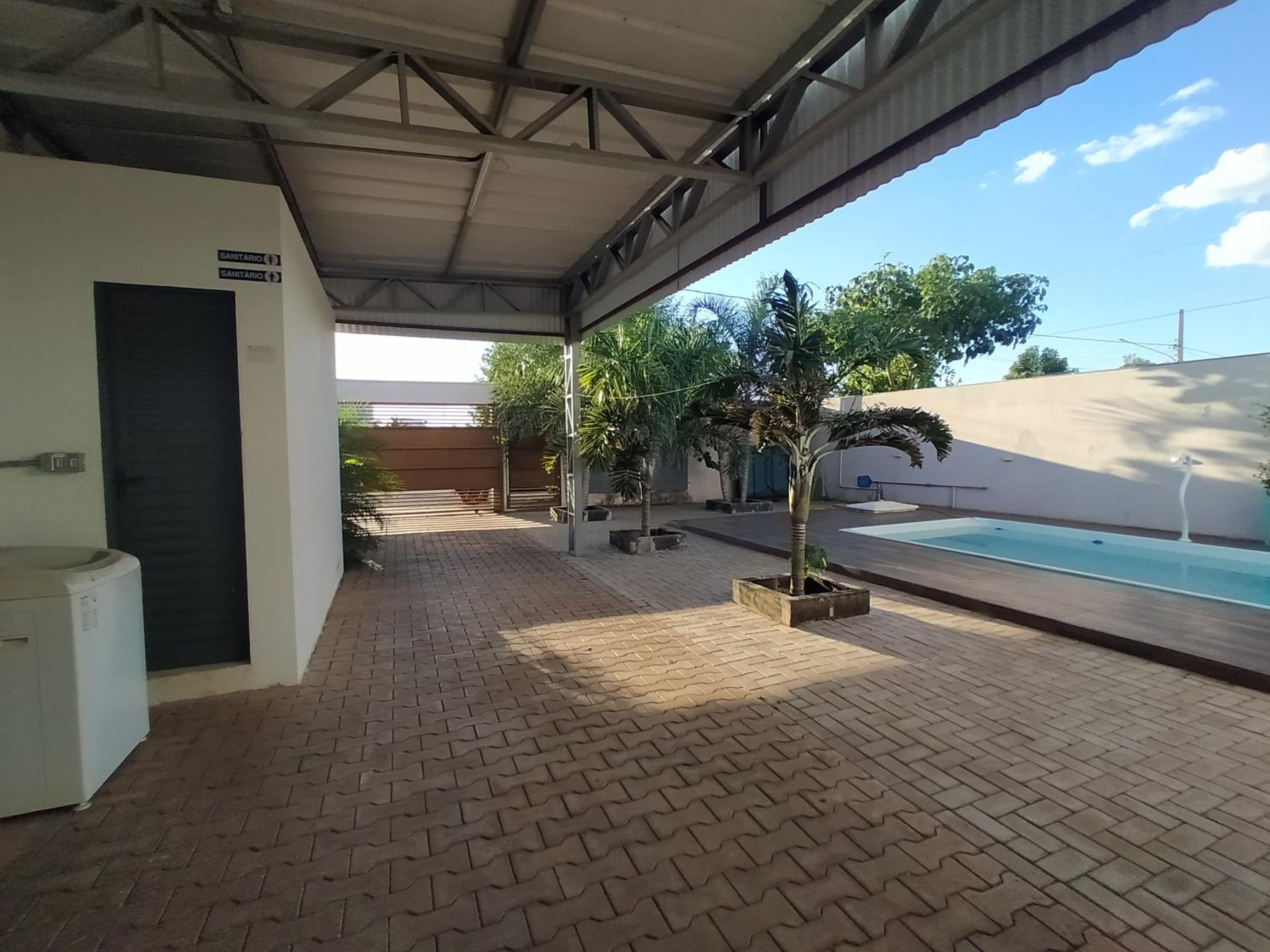 check-in autônomo em Piscina, Hidro, churrasqueira, casa dispondo até 3 quartos, 3 ar, 2b, tudo privativo - Reserva valor 6 hóspedes para abrir os 3 quarto