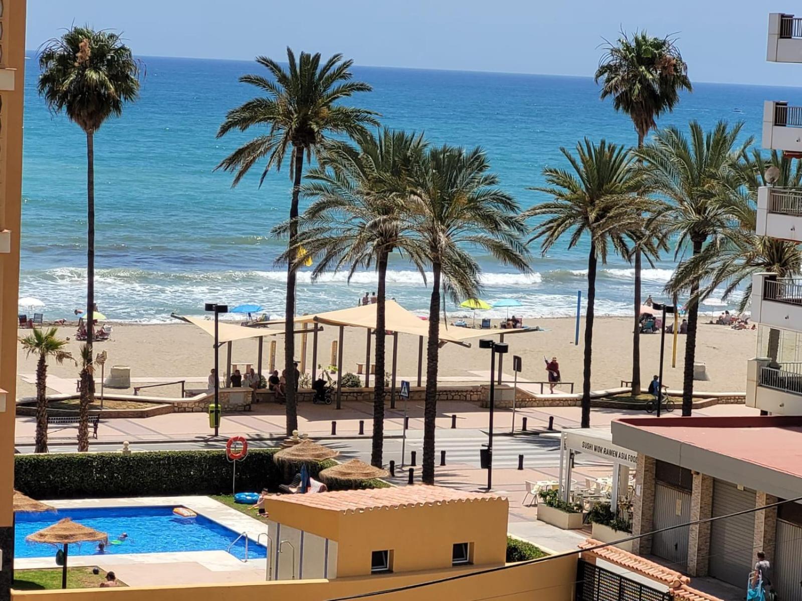 Gran apartamento con vistas al mar & parking view 4