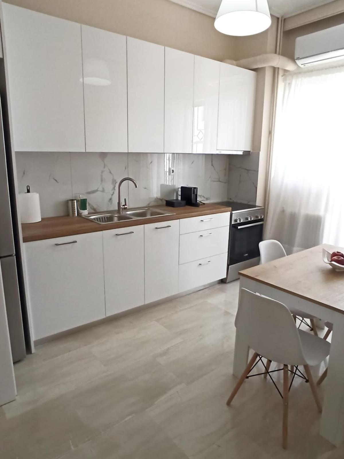 Greyt Apartments Glyfada