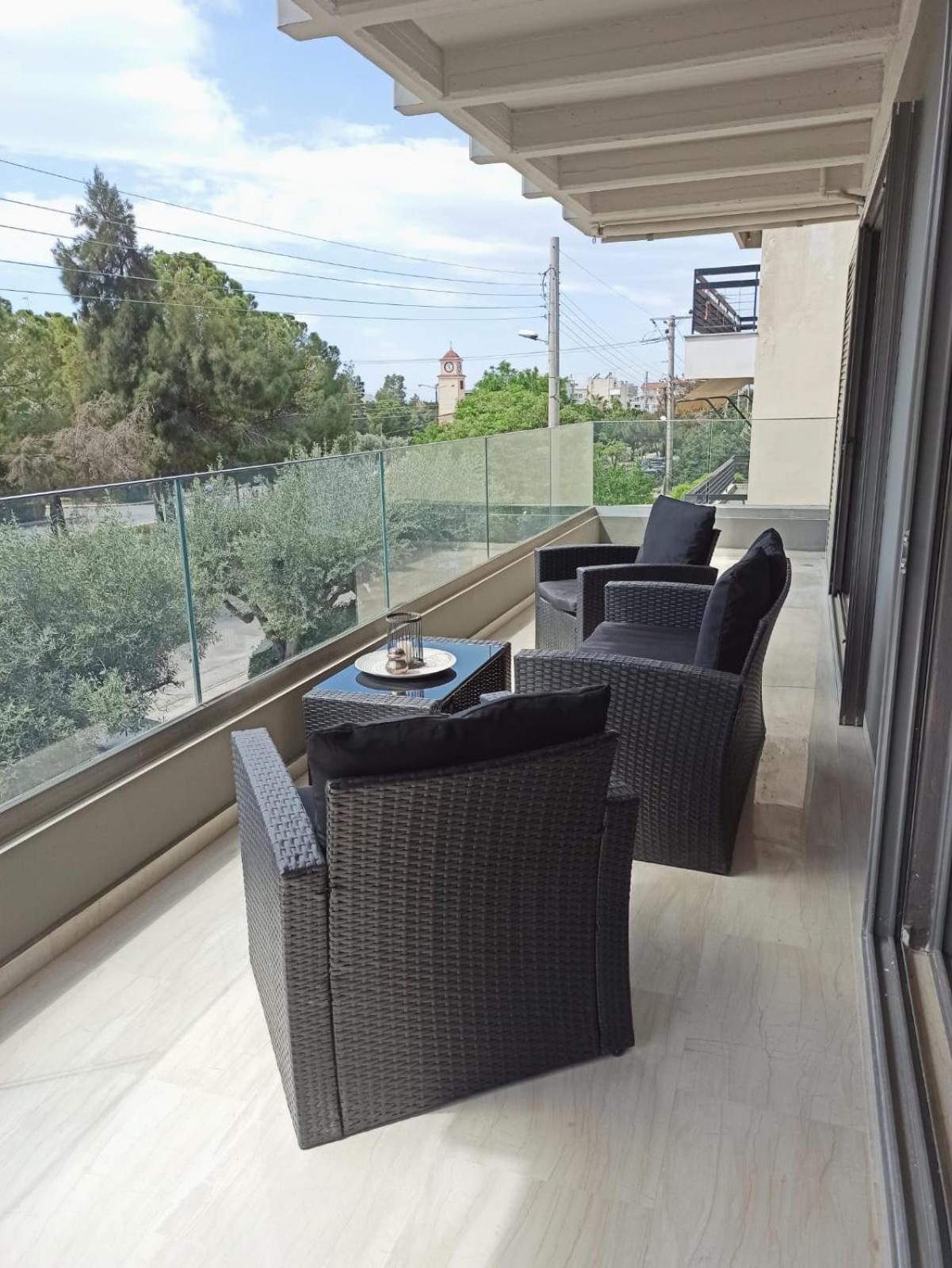 Greyt Apartments Glyfada