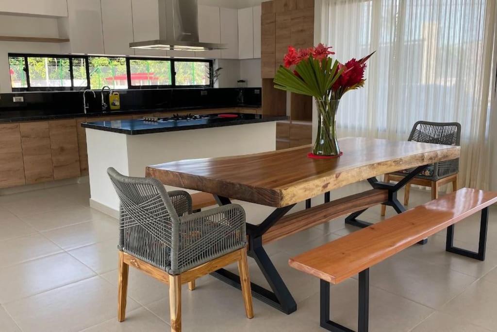 Villa La Bendición - Hermosa casa campestre en Villavicencio