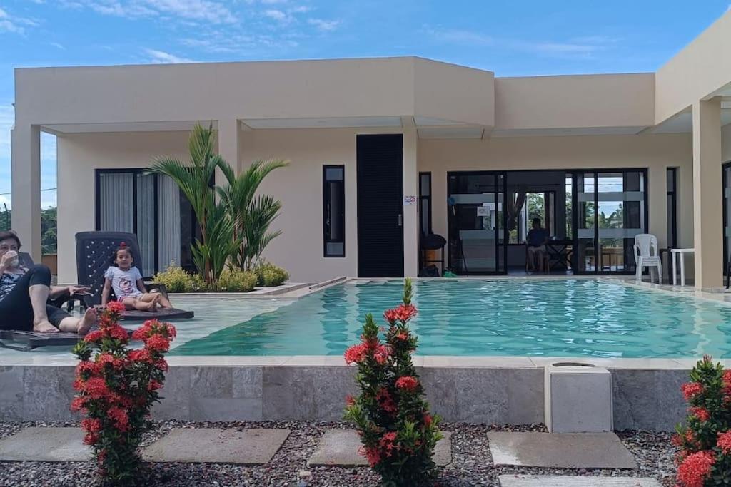 Villa La Bendición - Hermosa casa campestre en Villavicencio