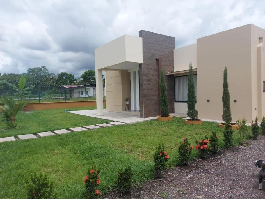 Villa La Bendición - Hermosa casa campestre en Villavicencio
