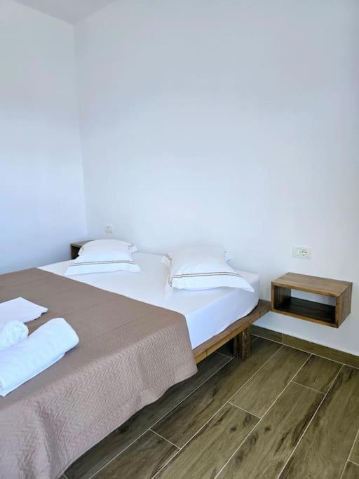 Ambelas Getaways
