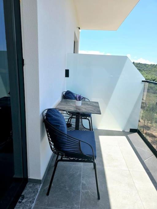 Ambelas Getaways