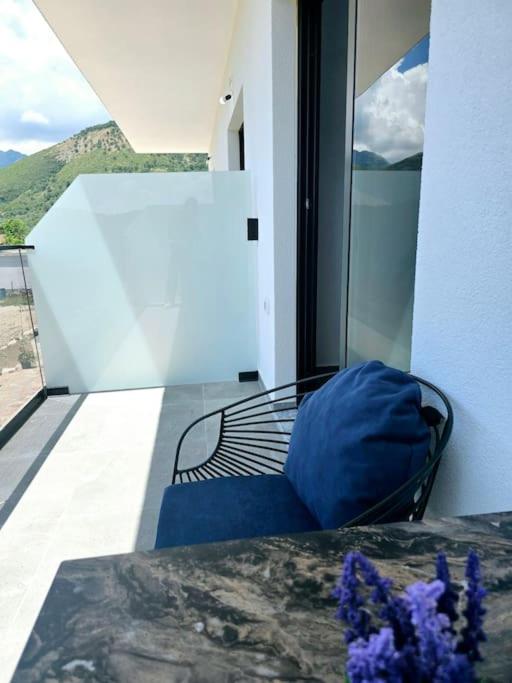 Ambelas Getaways