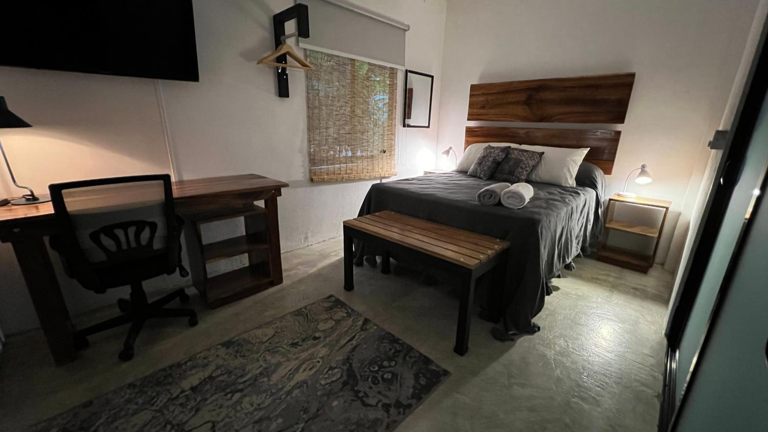 Pochote River house